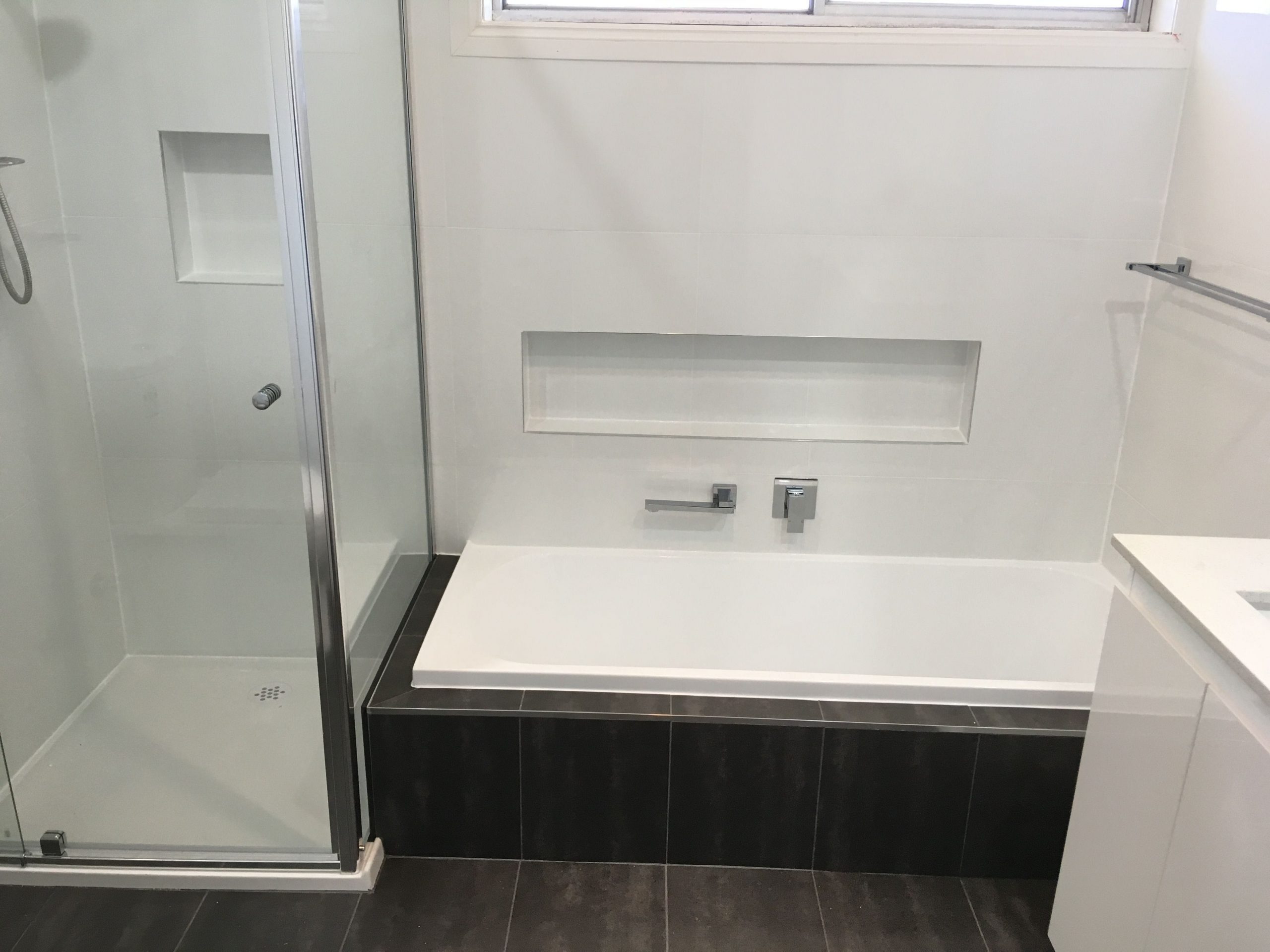 bathroom renovations east bentleigh