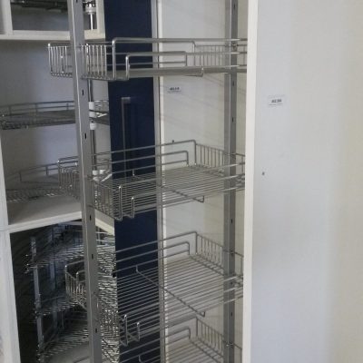 pull out pantry baskets