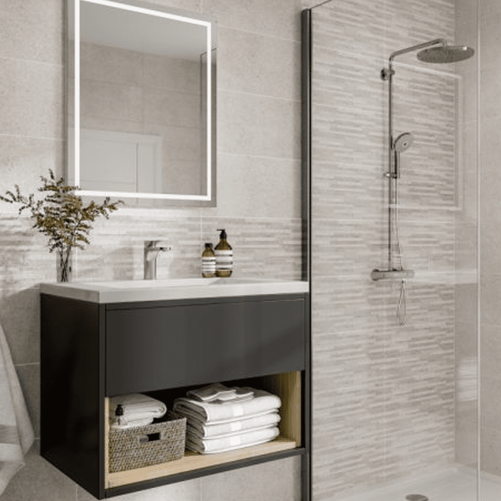 feature tile